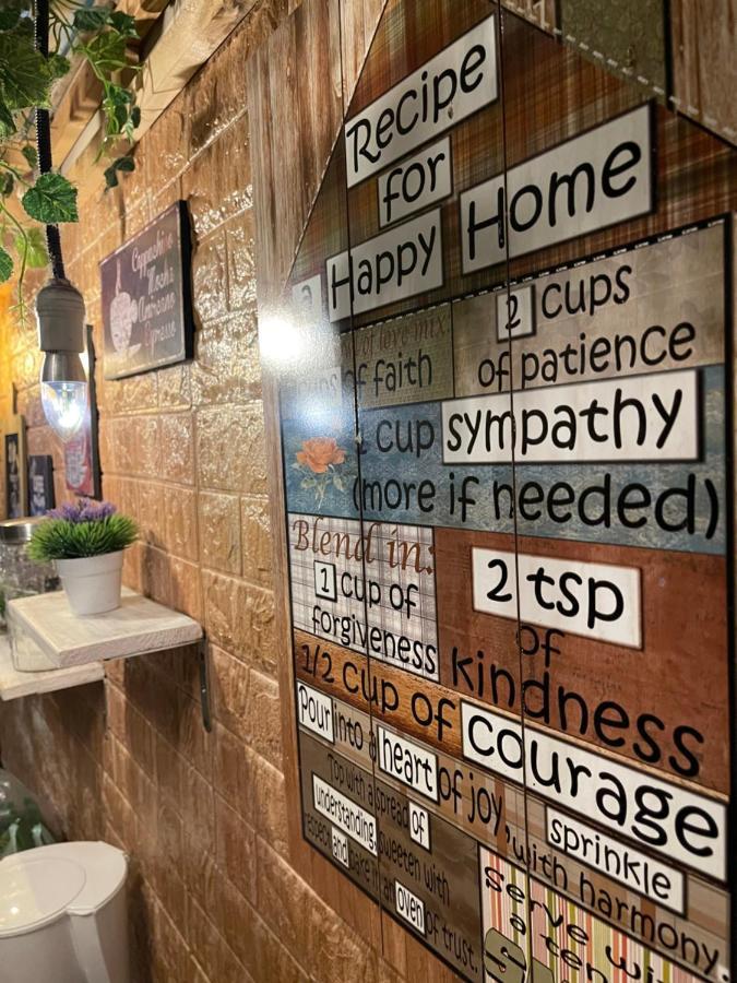 Escape Backpackers Kk Hostel Kota Kinabalu Bagian luar foto