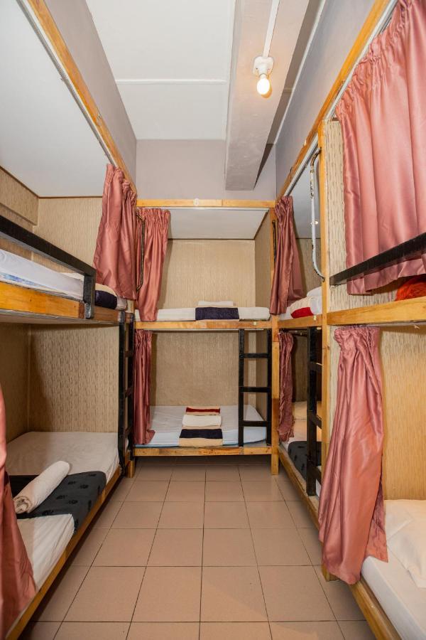Escape Backpackers Kk Hostel Kota Kinabalu Bagian luar foto