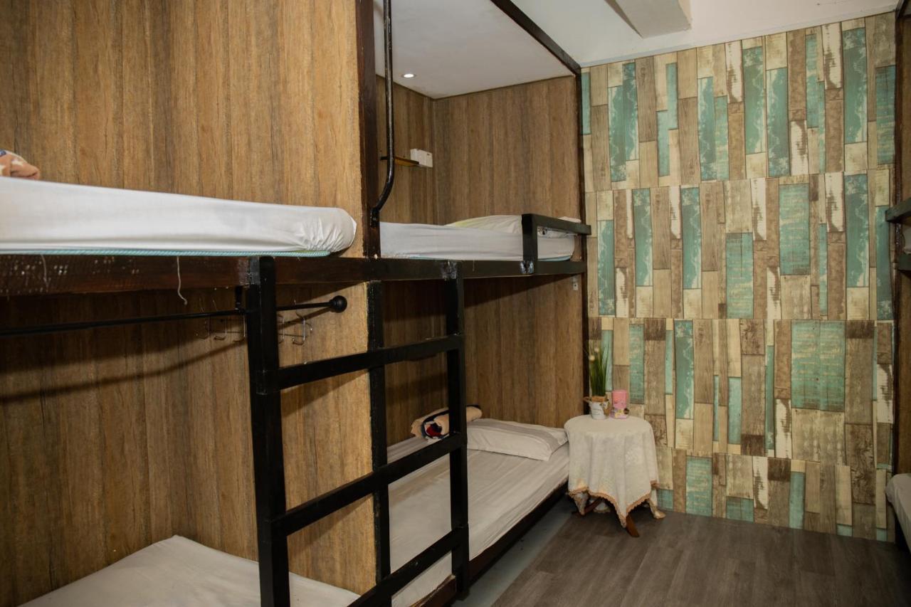 Escape Backpackers Kk Hostel Kota Kinabalu Bagian luar foto