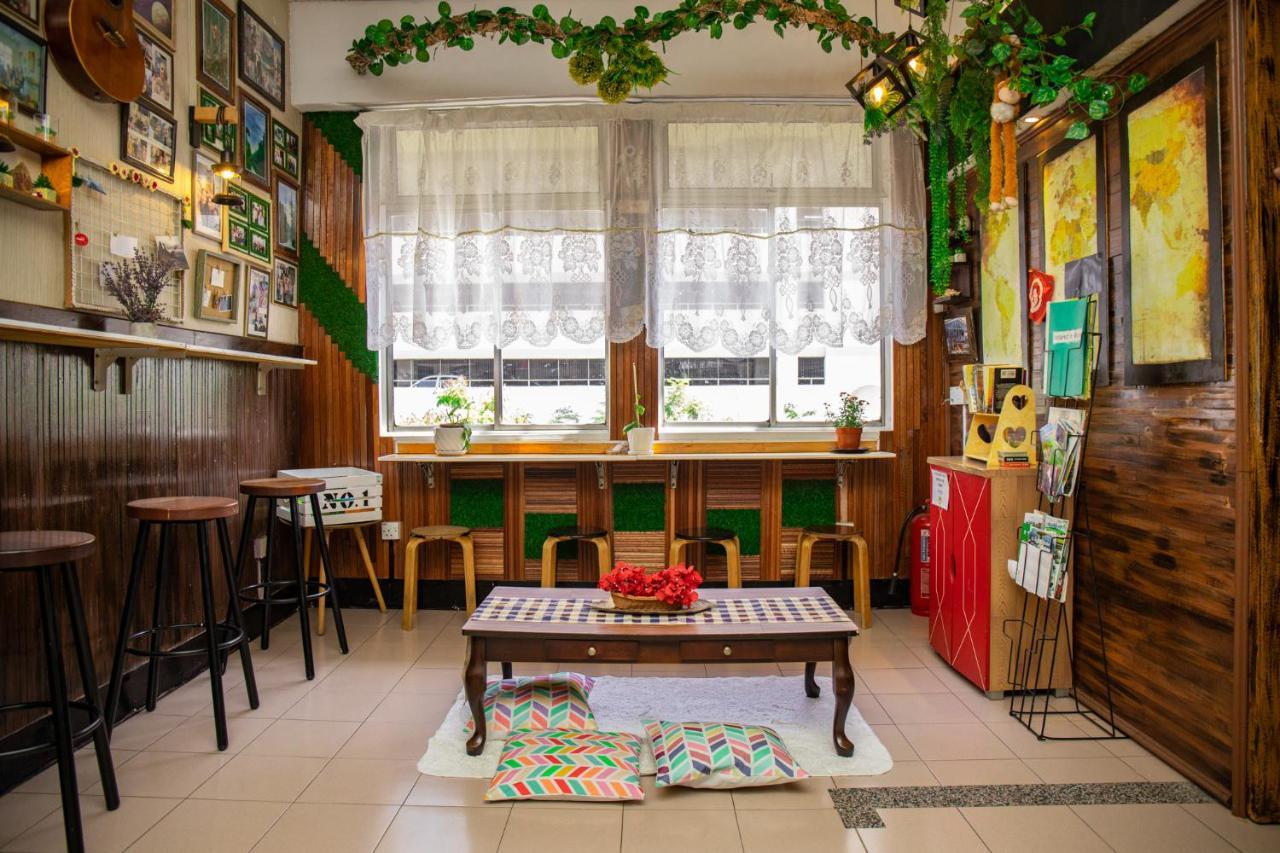 Escape Backpackers Kk Hostel Kota Kinabalu Bagian luar foto