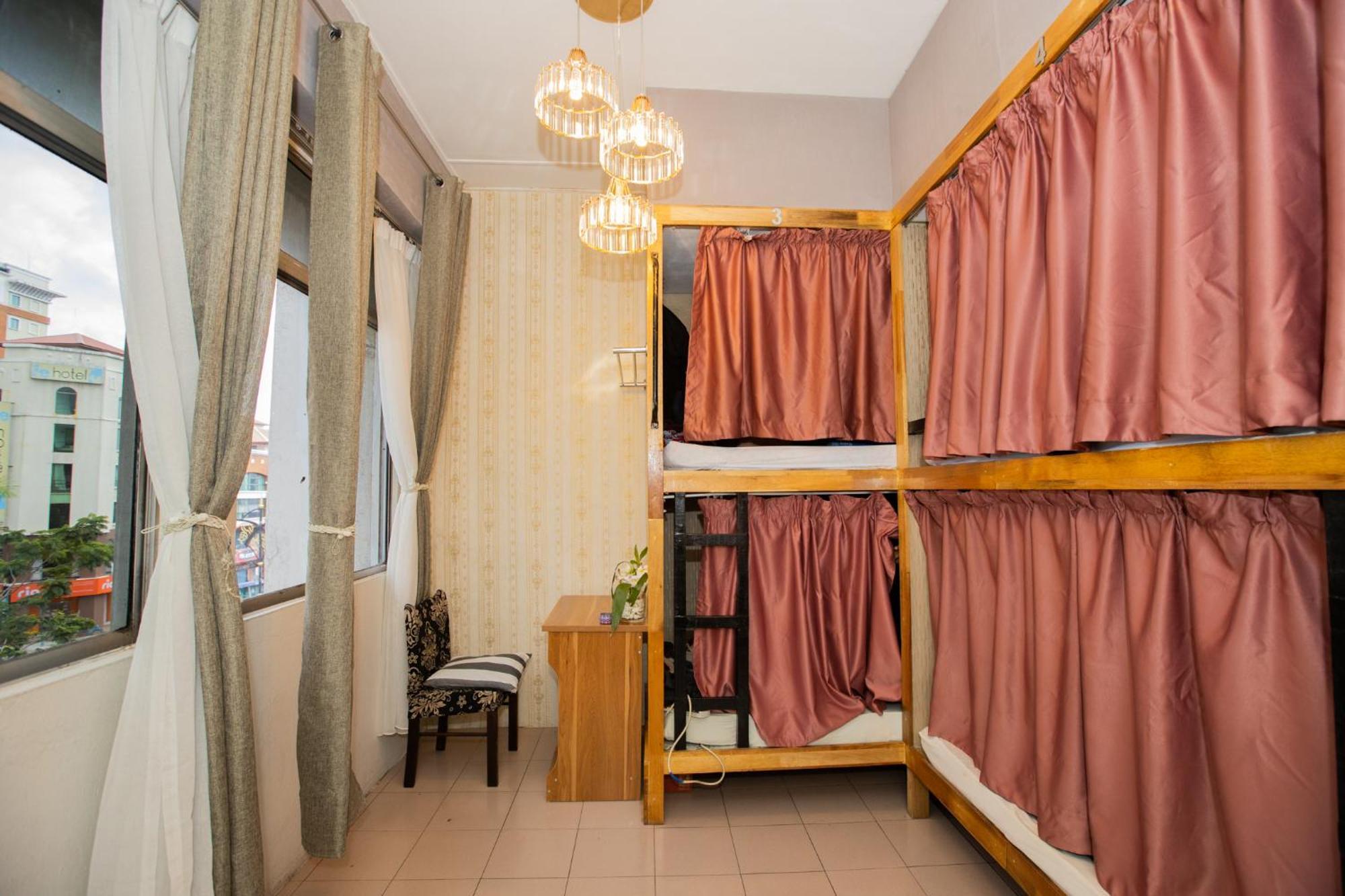 Escape Backpackers Kk Hostel Kota Kinabalu Bagian luar foto